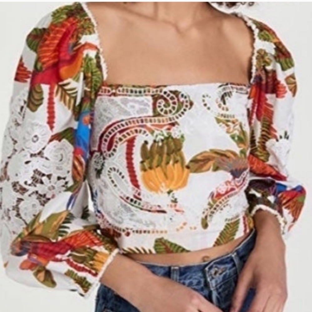 FARM Rio White Floral Lace Puff-Sleeve Crop Top with Multicolor Tropical Print